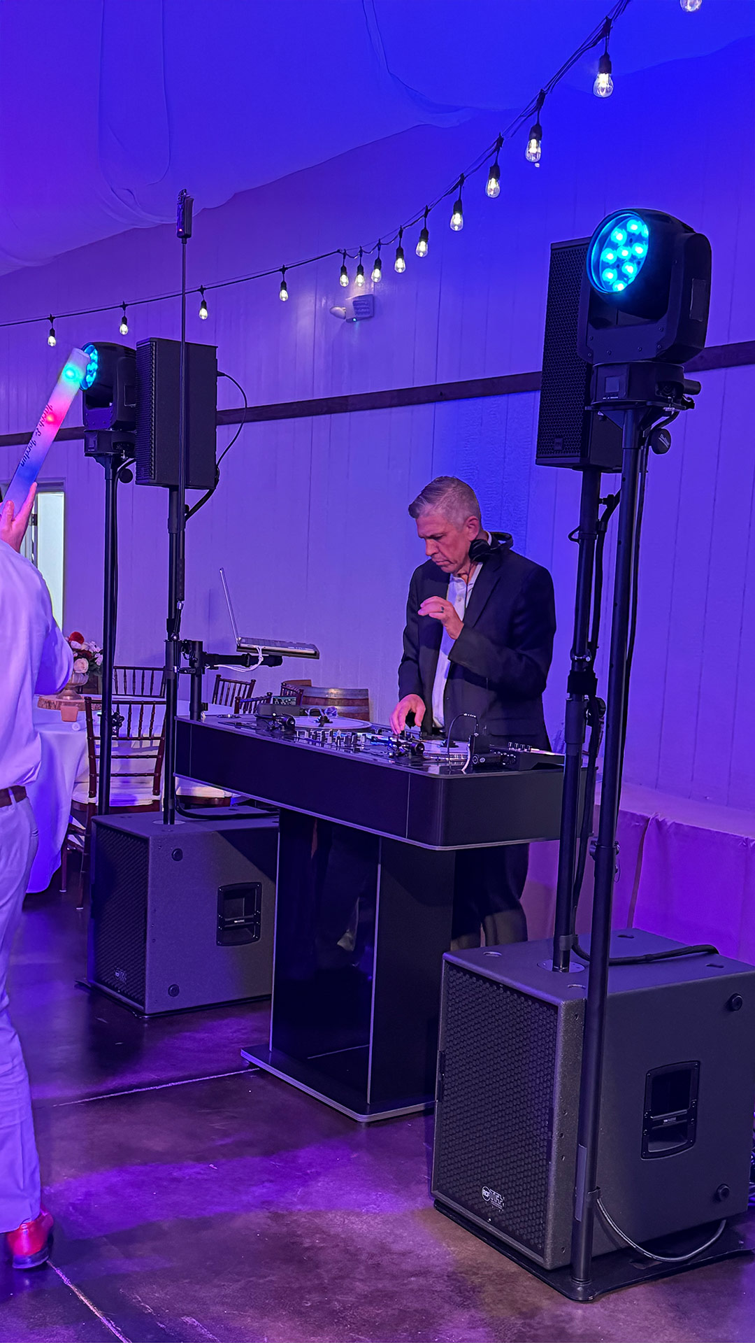 Pastel uplighting that creates a soft, flattering glow